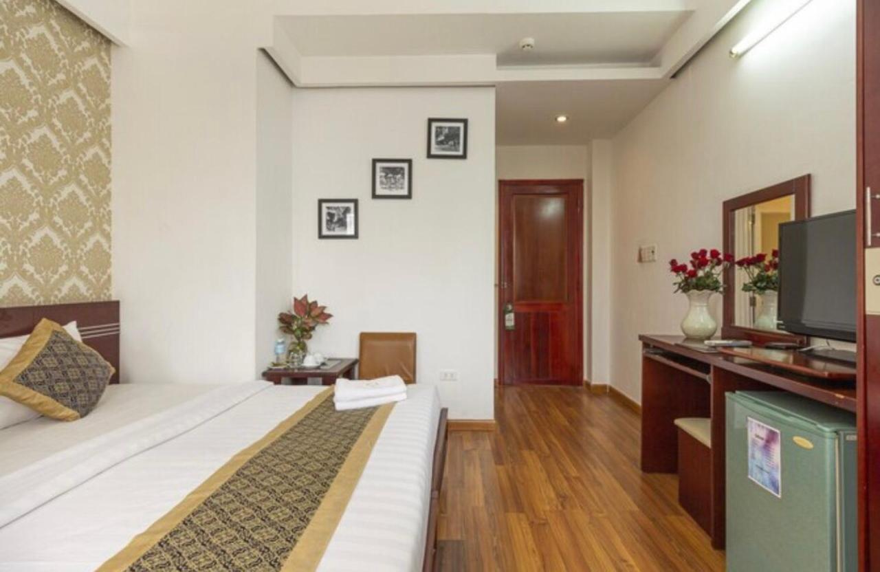Global Hotel 38 Bui Vien Ho Chi Minh City Exterior photo